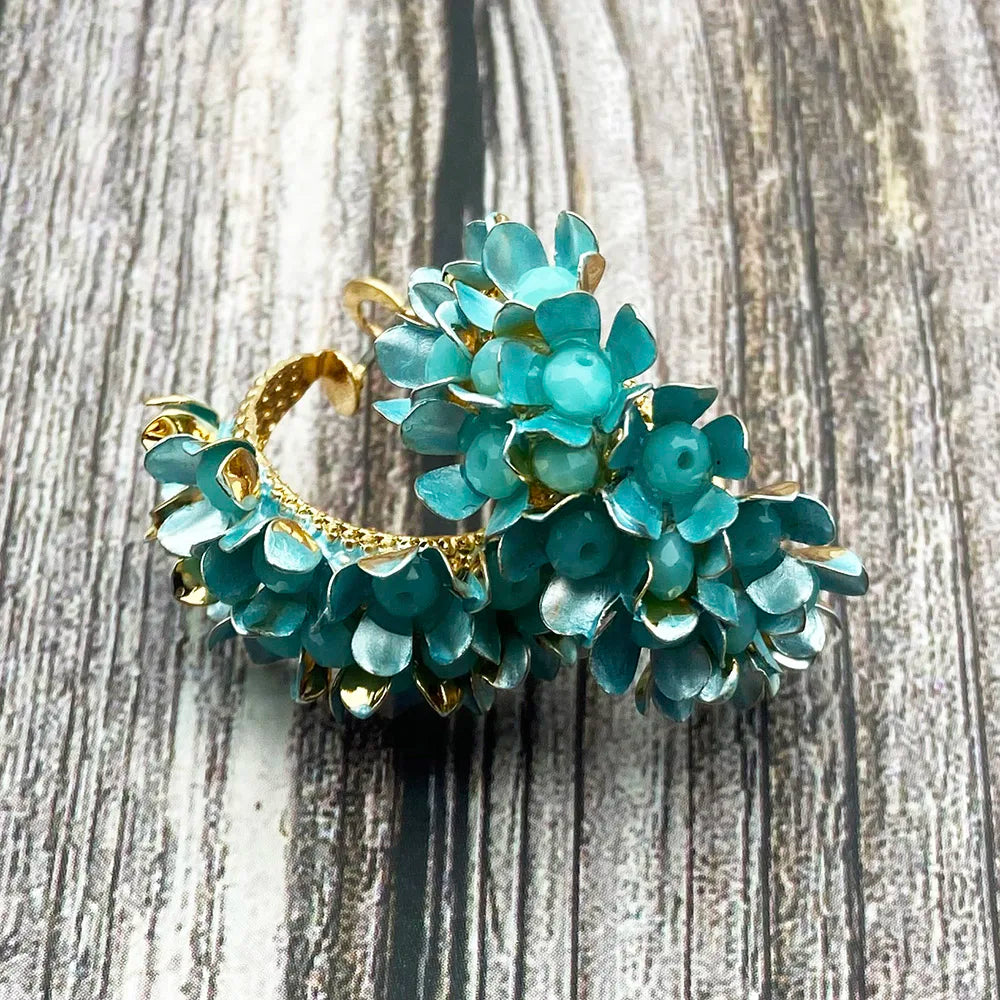 Brinco de Argola Floral
