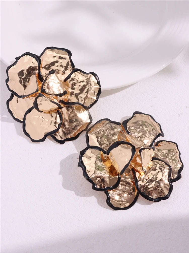 Brincos Flor Metal Exuberante