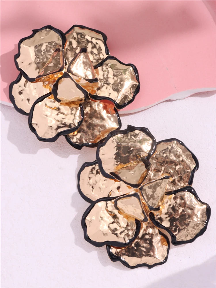 Brincos Flor Metal Exuberante