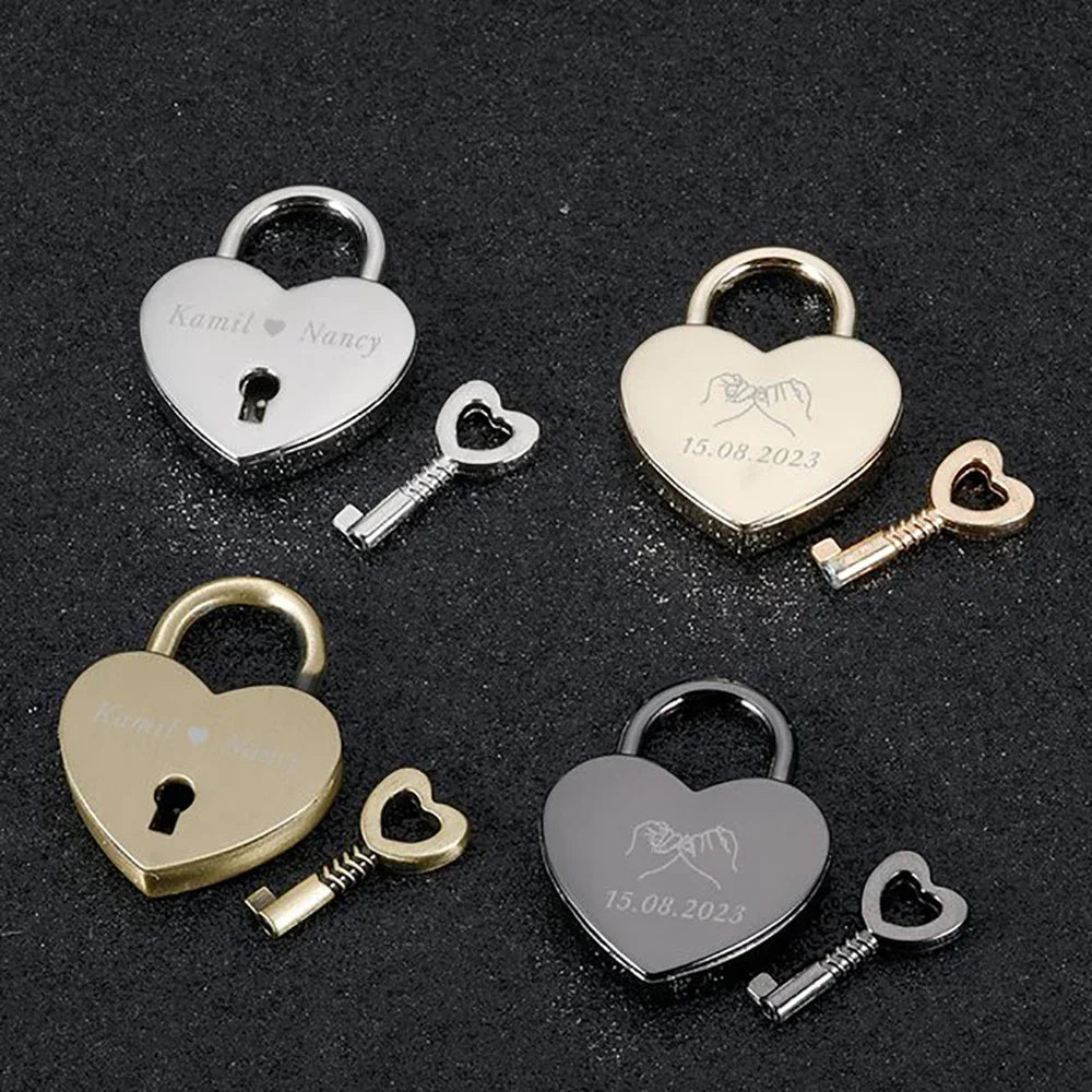 Chaveiro Cadeado do Amor Personalizado